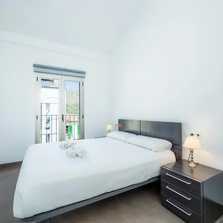 Voramar 33b Joana Attic *