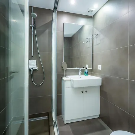 Voramar 33b Joana Attic *