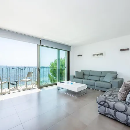 Voramar 33b Joana Attic Port de Pollenca